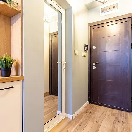 Апартамент & Explore - София